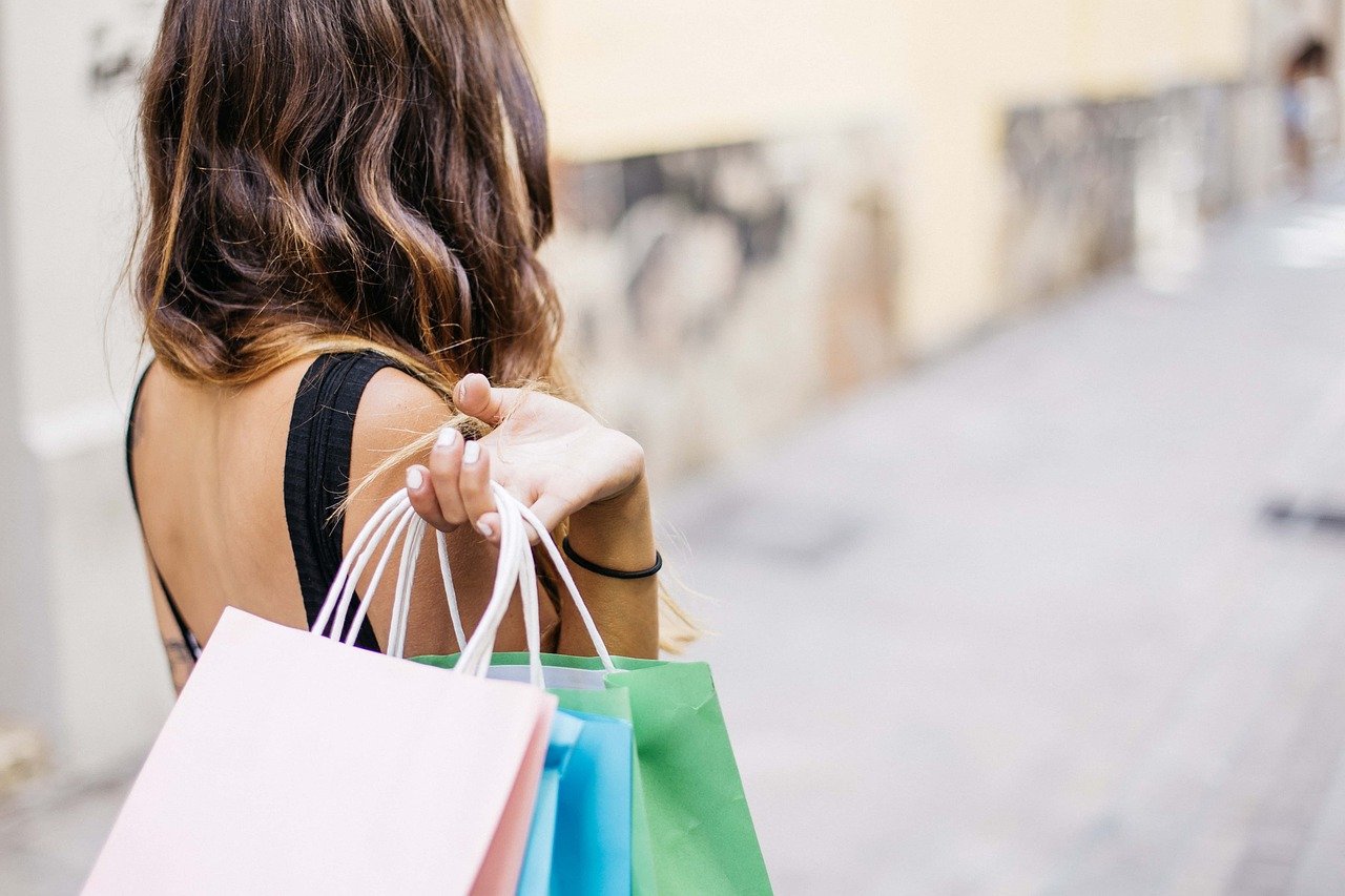 E-Commerce