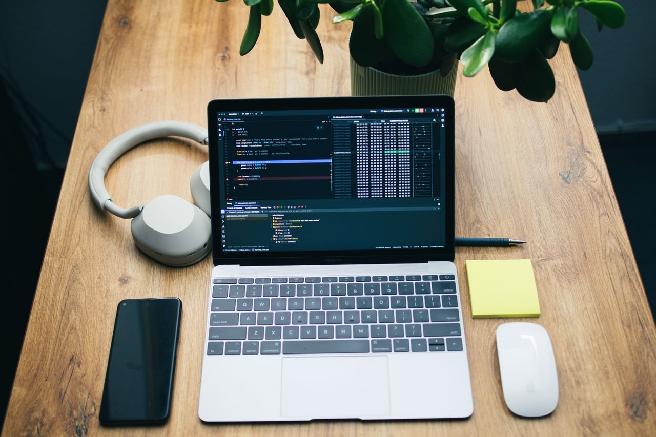 Buy Macbook